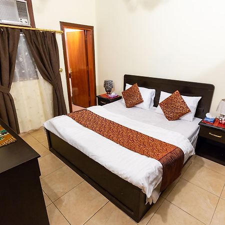 Al Eairy Hotel Apartments Taif Экстерьер фото